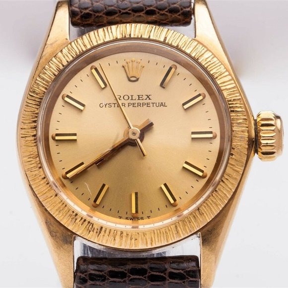 MINT! ROLEX OYSTER 18K DRESS WATCH!! WITH PAPERS!! - Picture 1 of 6